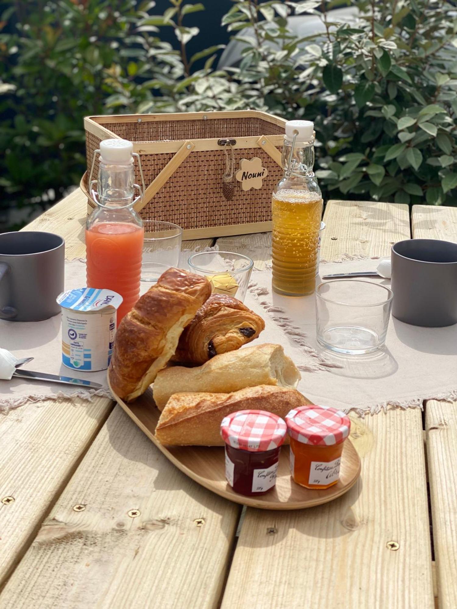 Chai Nous - Chambres D'Hotes A 500M Du Bassin 아레즈 외부 사진